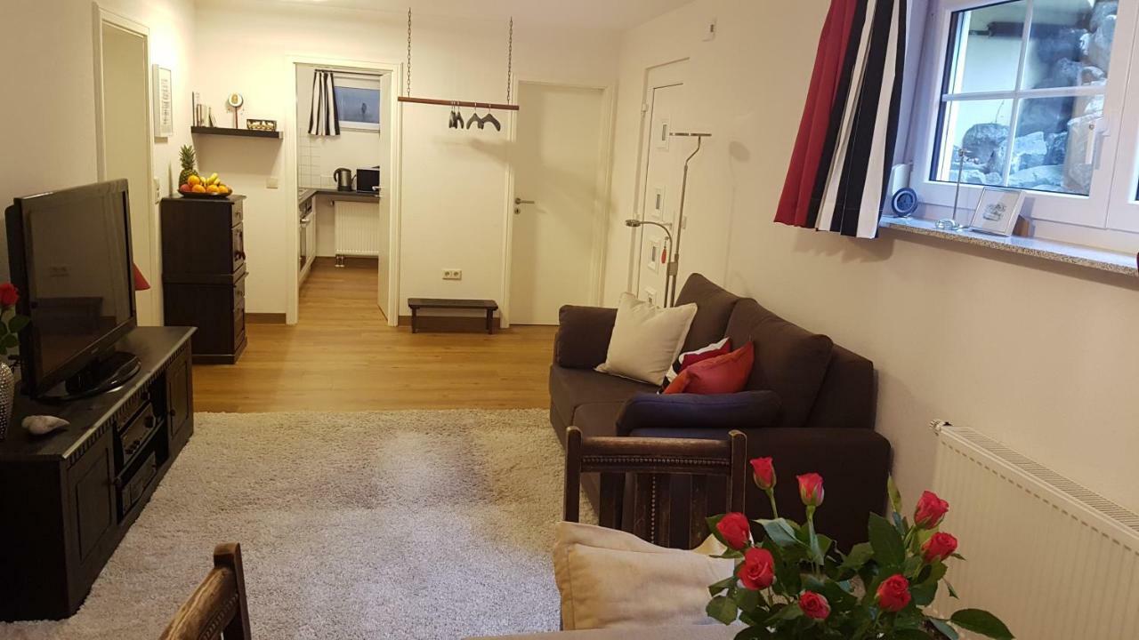 Ferienwohnung "Waldeck" Nahe Messe Und Bodensee Friedrichshafen Exterior foto